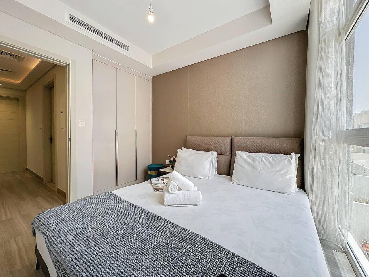 Key View - Aquilegia Villa, Damac Hills Dubai Buitenkant foto