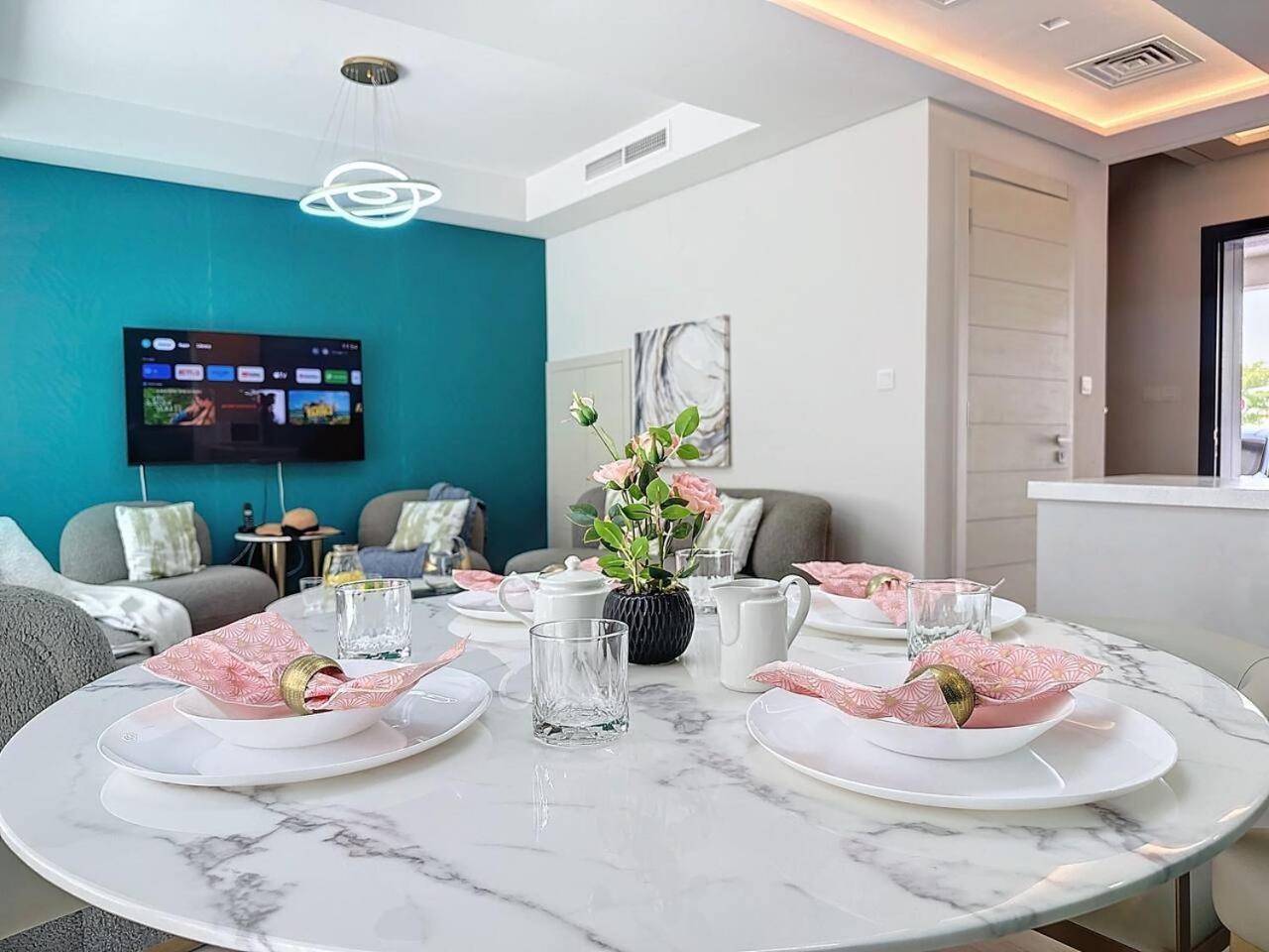 Key View - Aquilegia Villa, Damac Hills Dubai Buitenkant foto